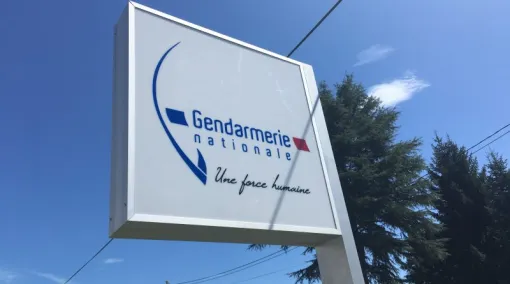 Enseigne Gendarmerie, Bayonne, Meltem Industrie Services
