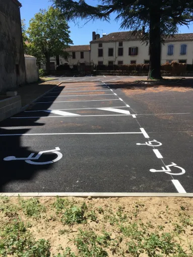 Marquage au sol Anglet, Bayonne, Meltem Industrie Services