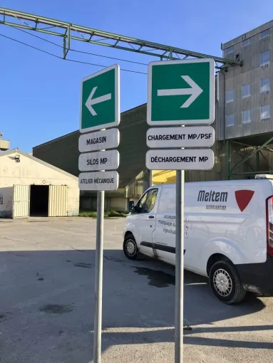 Signalisation de guidage en usine, Bayonne, Meltem Industrie Services