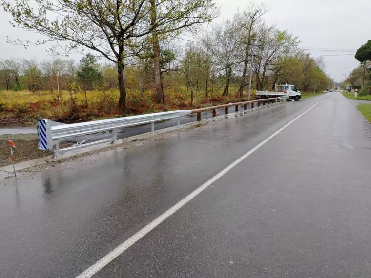Glissière bois pour piste cyclable, Bayonne, Meltem Industrie Services