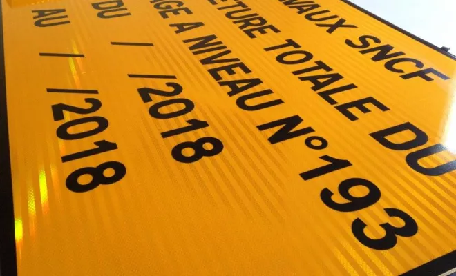 Location / mise en place de panneaux de signalisation temporaire pour chantiers, Bayonne, Meltem Industrie Services