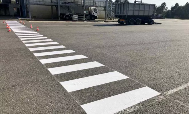 Marquage au sol durable en résine, Bayonne, Meltem Industrie Services