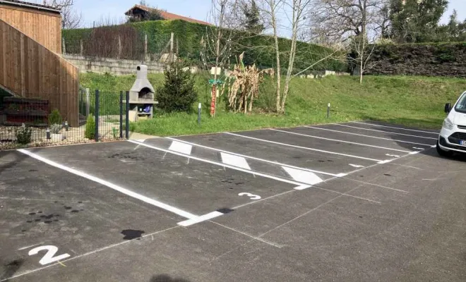 Traçage de lignes de parking stationnement Bayonne, Bayonne, Meltem Industrie Services