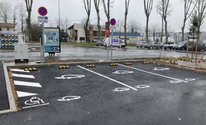 Marquage au sol Véhicule électrique à Narbonne, Bayonne, Meltem Industrie Services