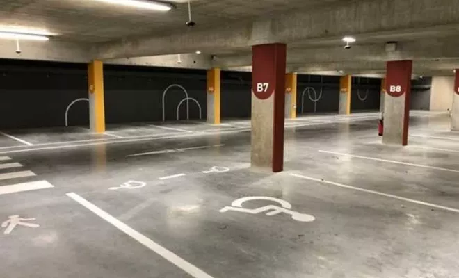 Réalisation de marquage au sol intérieur avec la résine époxy, Bayonne, Meltem Industrie Services